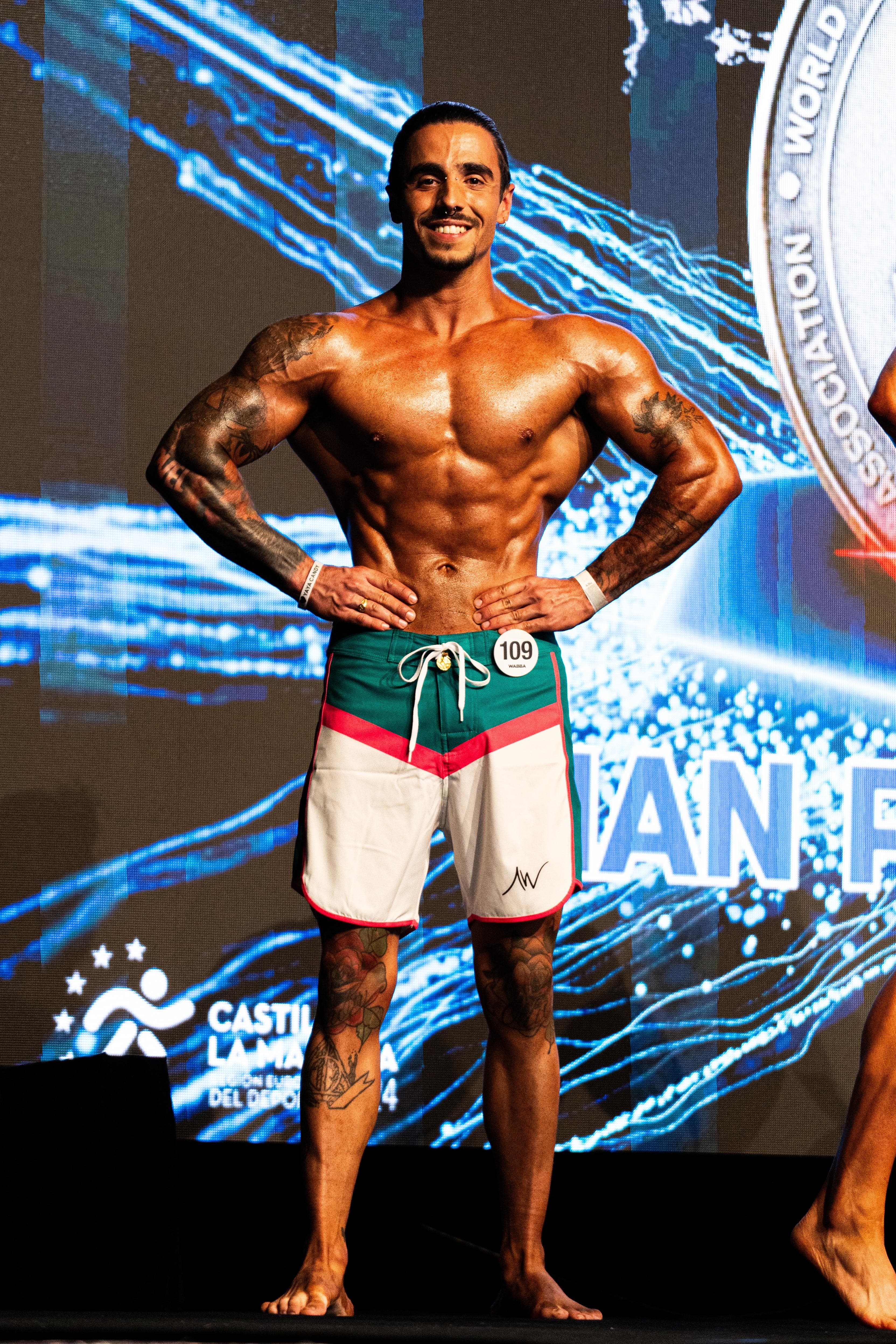 Víctor Ferrer — Men's Physique, atleta del equipo de David Rangel